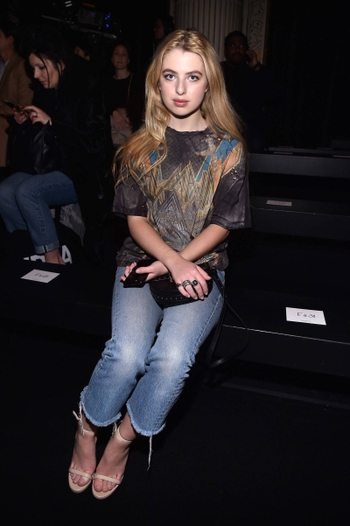 Anaïs Gallagher