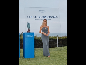  alt="Ana Fernandez"