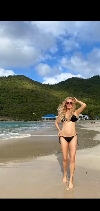 Simona Krainová
