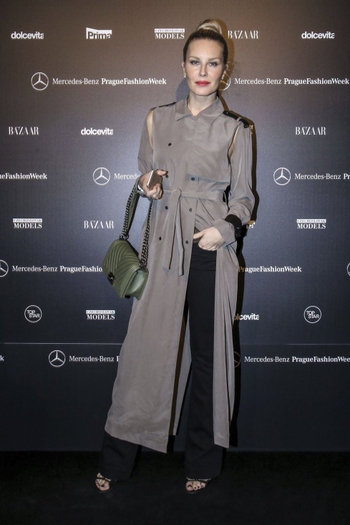 Simona Krainová