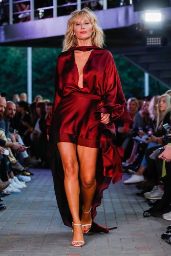 Simona Krainová