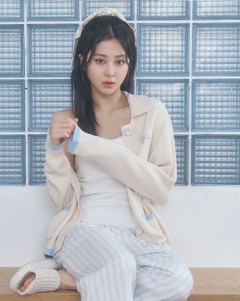 Huh Yun-jin