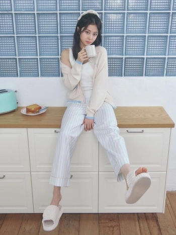 Huh Yun-jin