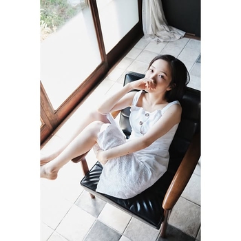 Mone Akitani