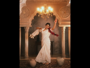  alt="Sakshi Keswani"