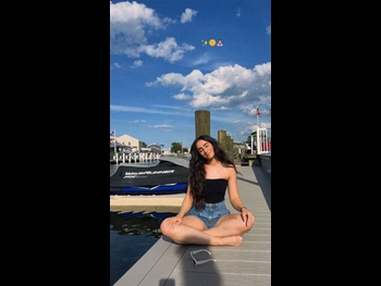  alt="Stephanie Mautone"