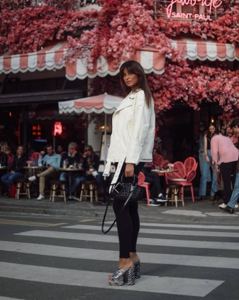 Malika Ménard