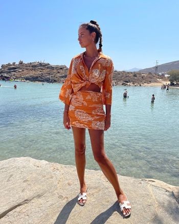 Malika Ménard