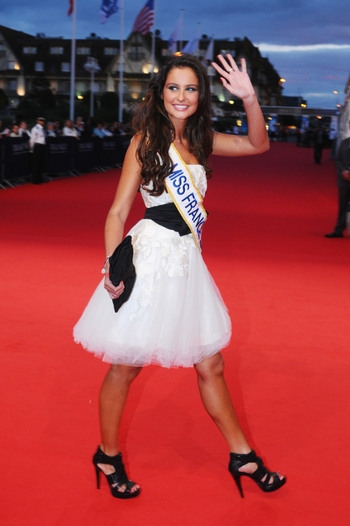 Malika Ménard