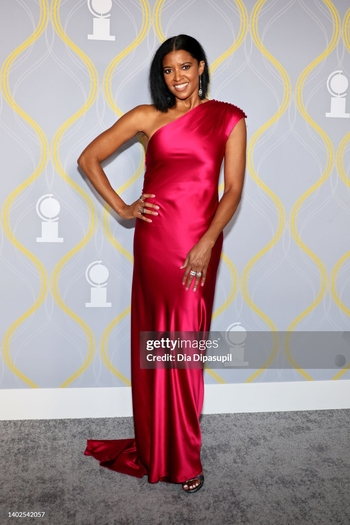 Renée Elise Goldsberry