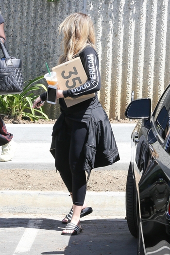 Khloé Kardashian