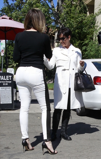 Khloé Kardashian