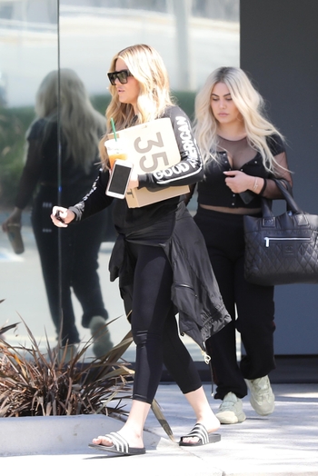 Khloé Kardashian