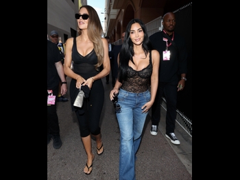  alt="Khloe Kardashian"