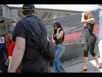  alt="Khloe Kardashian"