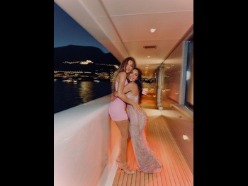  alt="Khloe Kardashian"