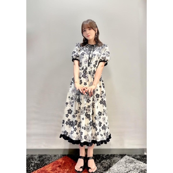 Akari Kitô