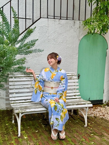 Akari Kitô