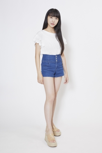 Momoka Ishii