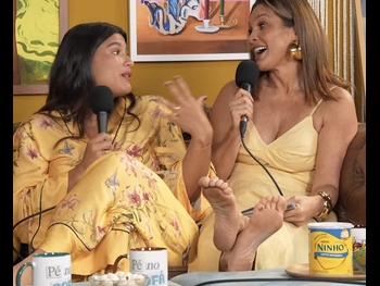  alt="Flavia Alessandra"