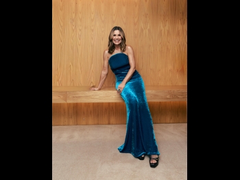  alt="Flavia Alessandra"