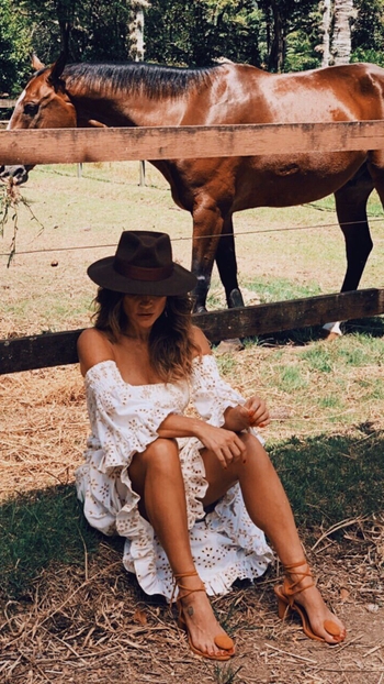 Flávia Alessandra