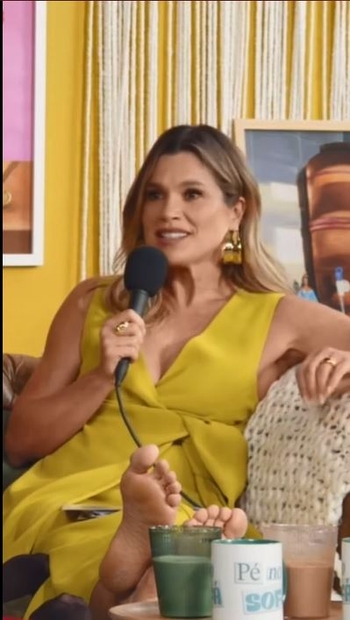 Flávia Alessandra
