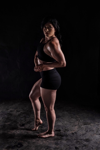 Claire Max