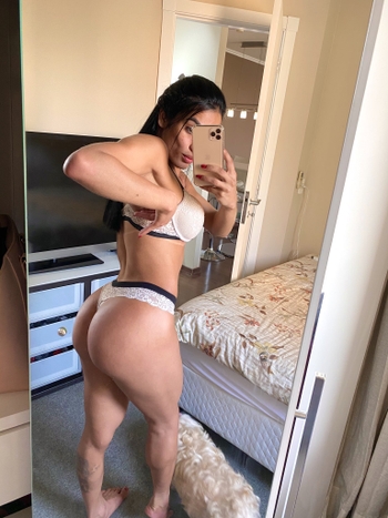 Caroline Martins