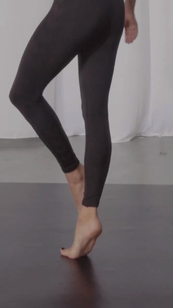 Aybüke Pusat