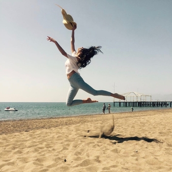 Aybüke Pusat