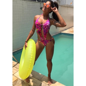 Aline Campos