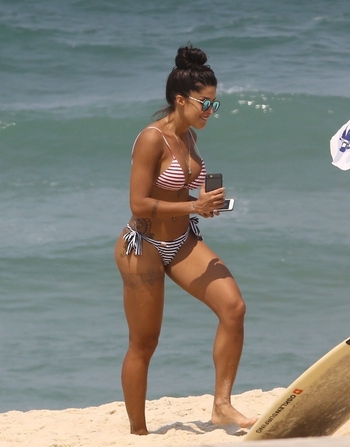 Aline Campos