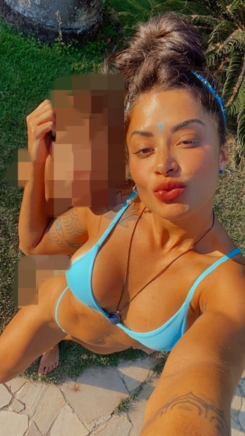 Aline Campos