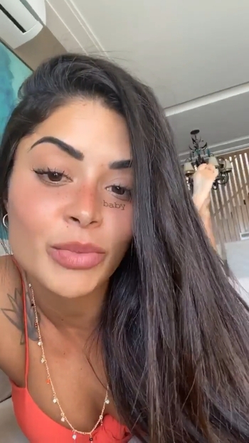 Aline Campos