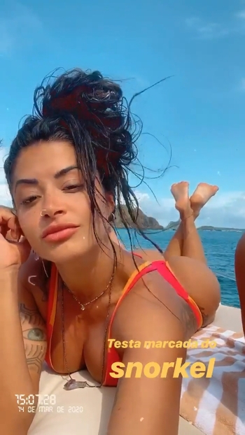 Aline Campos