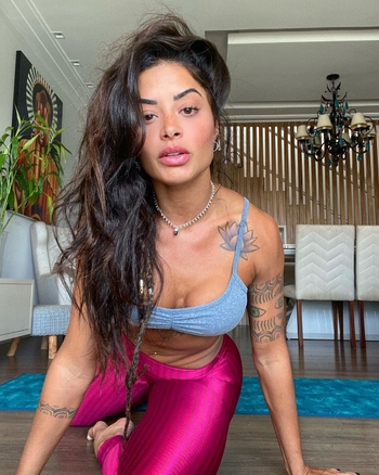 Aline Campos