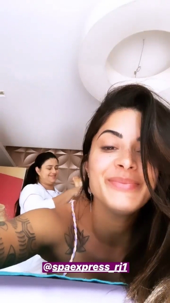 Aline Campos