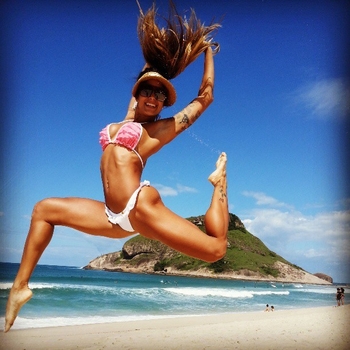 Aline Campos