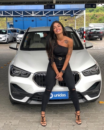Aline Campos