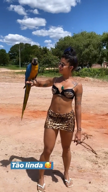 Aline Campos