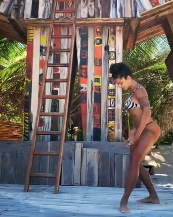 Aline Campos