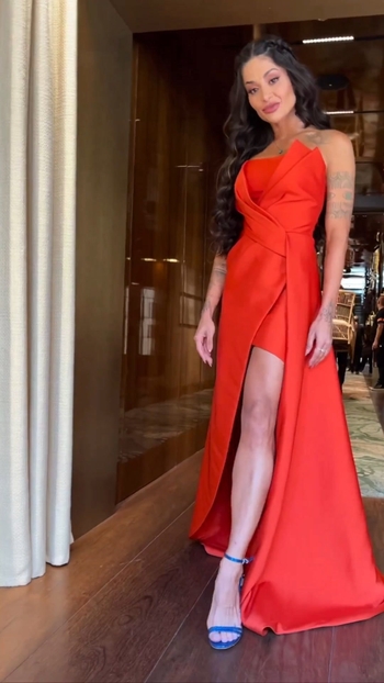 Aline Campos