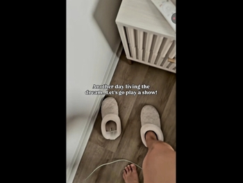  alt="Alexandra Kay"