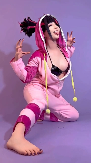 Akemi Hogan