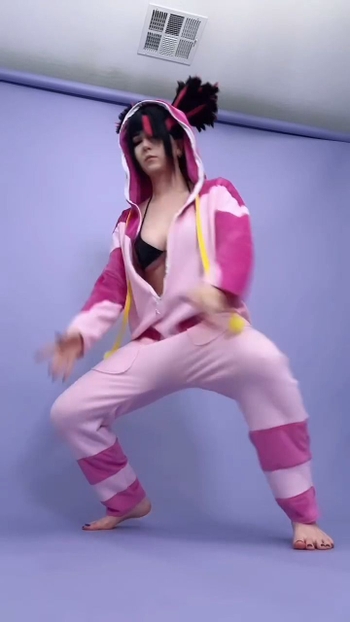 Akemi Hogan