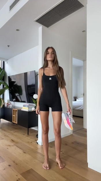 Anna Zak