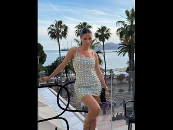 alt="Laura Marra"