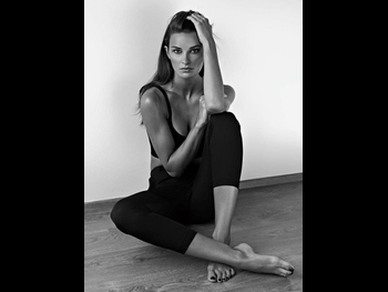  alt="Nikol Svantnerova"