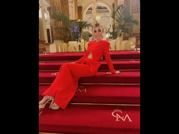  alt="Natalia Rodriguez (i)"